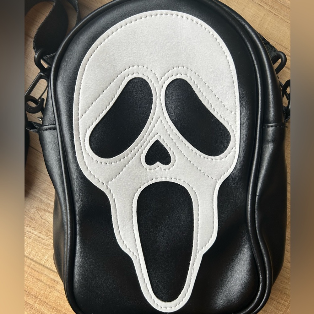 NEW Halloween Scream Bag Black Faux Leather with Long Strap and Zipper.